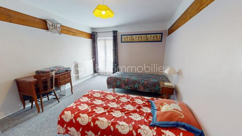 Demeure - 420 m² - 11 pièces