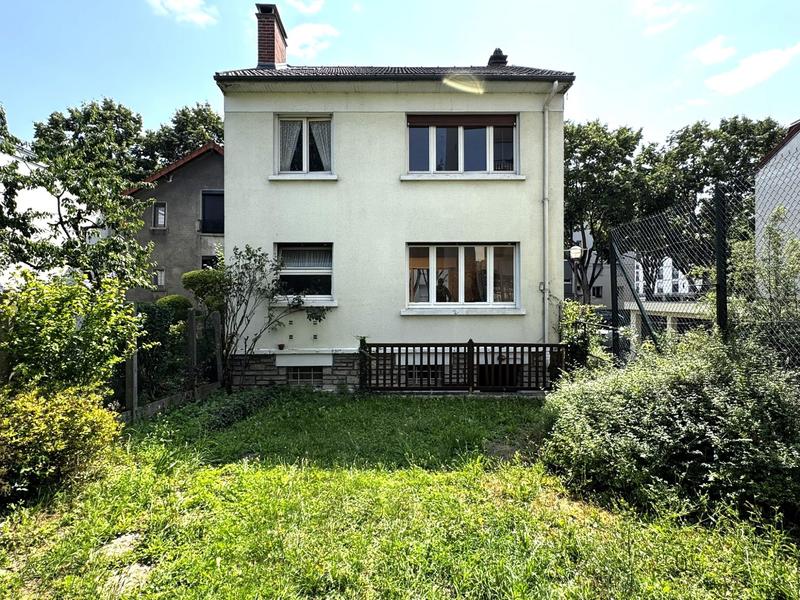 Maison - 92 m² - 4 pièces