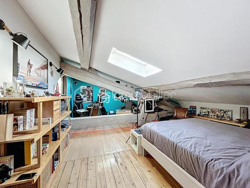 Maison ancienne - 244 m² - 9 pièces