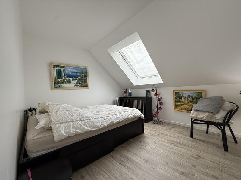 Maison - 200 m² - 6 pièces