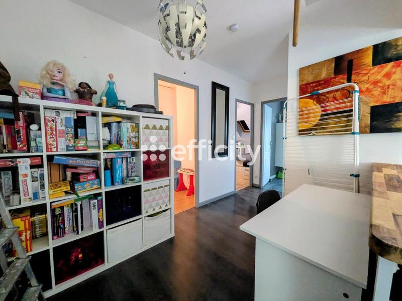 Pavillon - 170 m² - 6 pièces