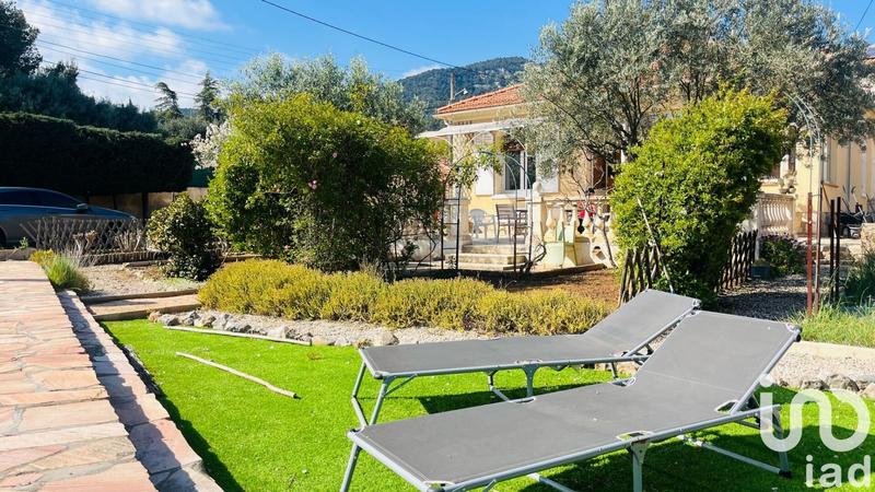 Maison - 104 m² - 4 pièces