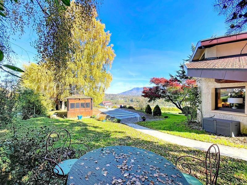 Maison - 192 m² - 5 pièces