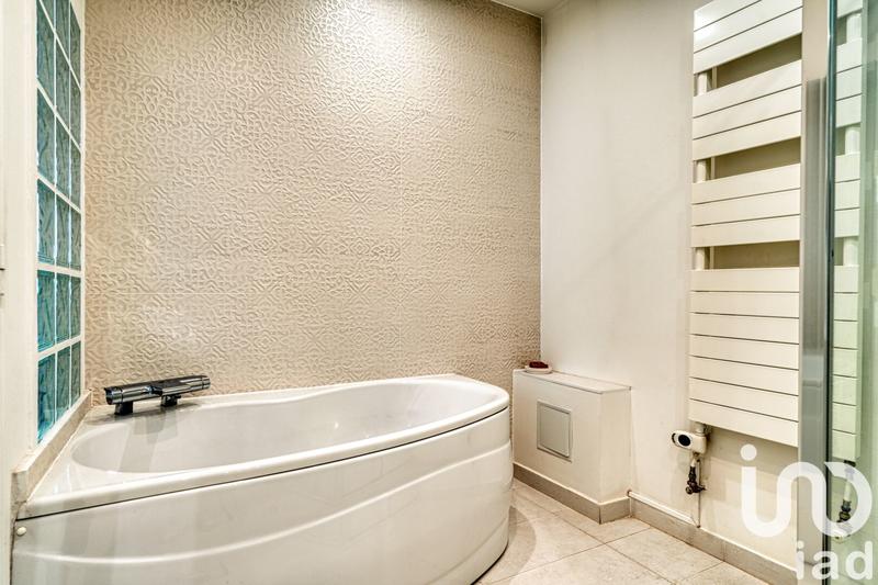 Maison - 101 m² - 4 pièces