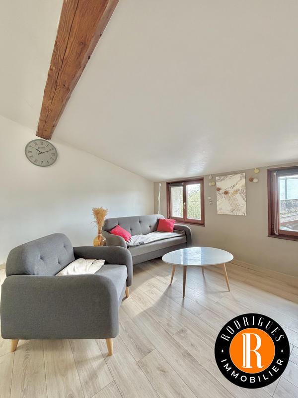 Appartement - 70 m² - 2 pièces