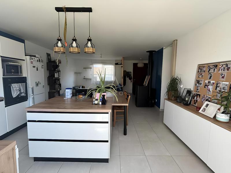 Maison - 85 m² - 4 pièces