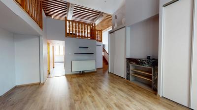 Appartement - 95 m² - 3 pièces