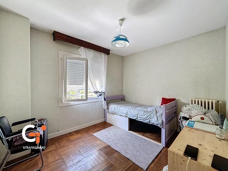 Maison - 130 m² - 7 pièces