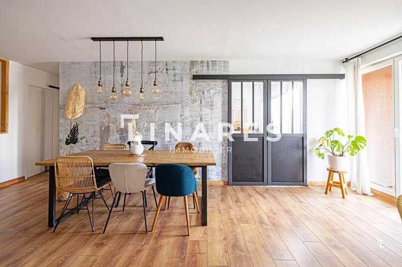 Appartement - 83 m² - 4 pièces