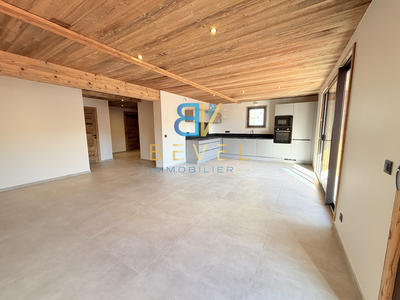 Appartement - 88 m² - 4 pièces