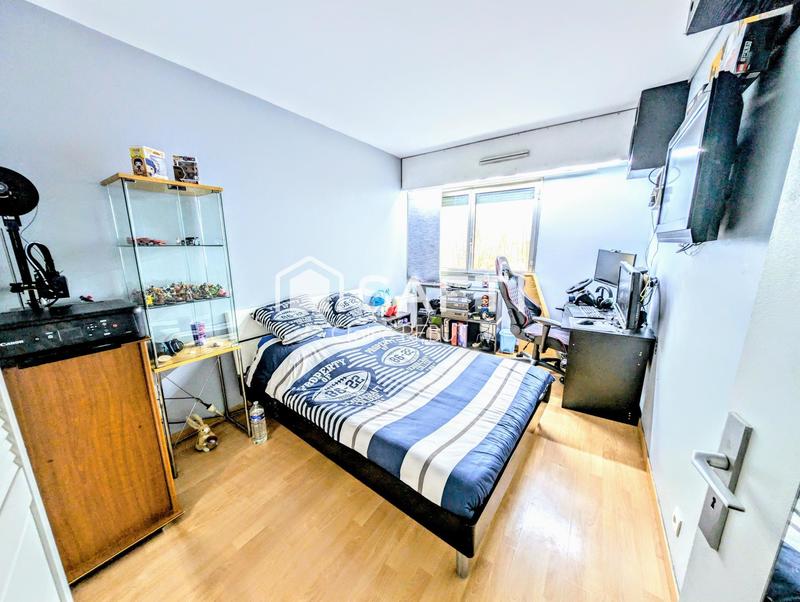 Appartement - 81 m² - 4 pièces