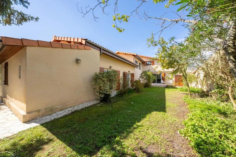 Maison - 193 m² - 7 pièces