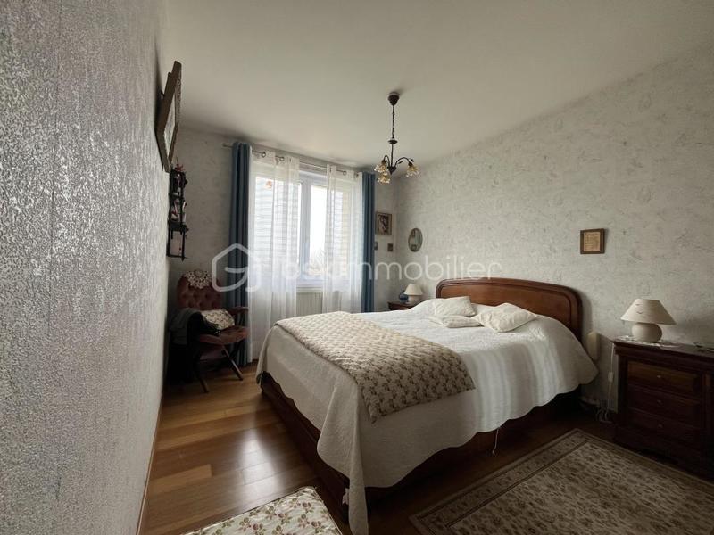 Pavillon - 172 m² - 6 pièces