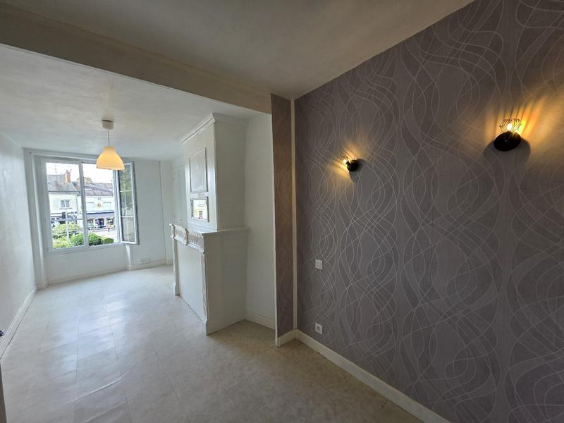 Maison - 93 m² - 4 pièces