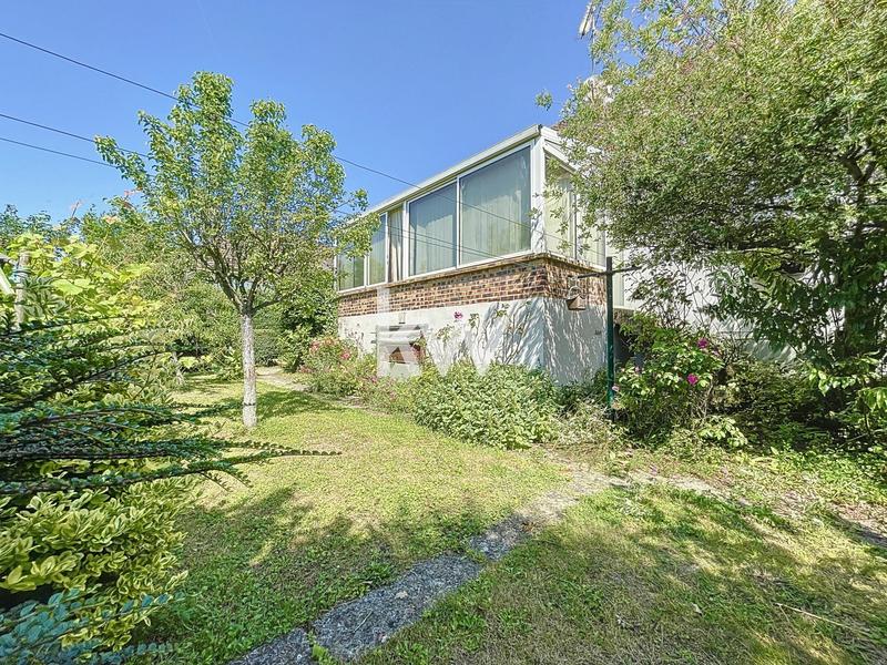 Pavillon - 136 m² - 6 pièces