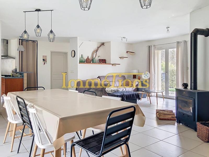 Maison - 139 m² - 5 pièces