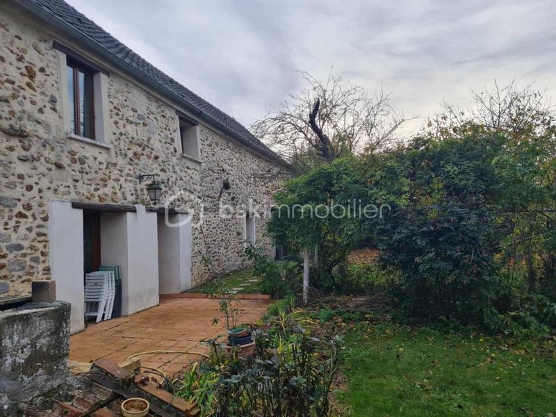 Maison - 170 m² - 5 pièces