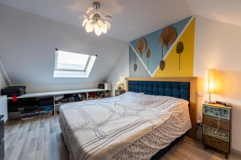 Maison - 95 m² - 5 pièces