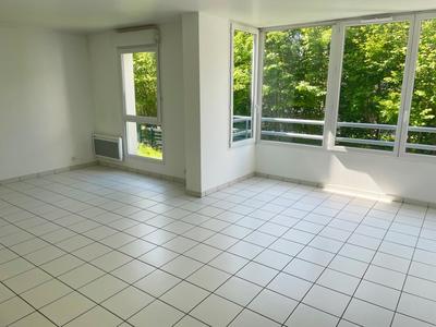Appartement - 91 m² - 4 pièces