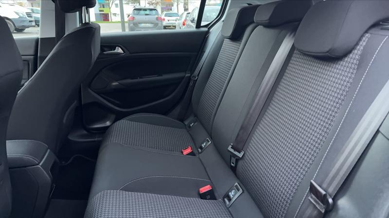 Peugeot 308 II 1.5 BlueHDi 130 Allure Pack - 5 places Entretien constructeur