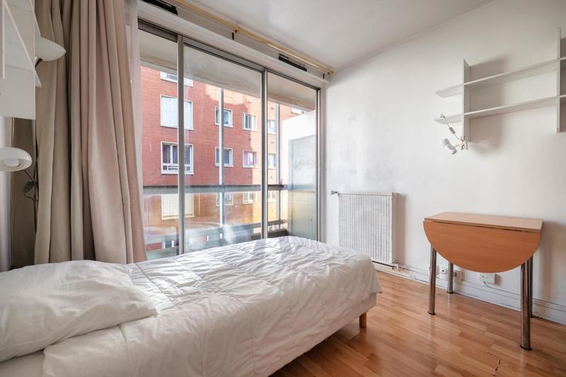 Studio - 14 m² - 1 pièce