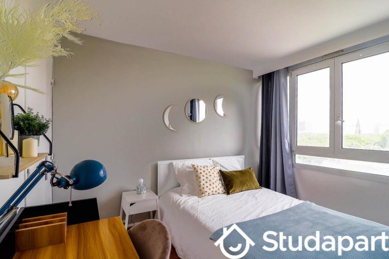 Chambre - 10 m² - 1 pièce