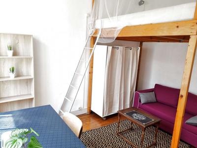 Studio - 24 m² - 1 pièce