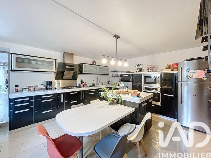 Maison de ville - 315 m² - 7 pièces