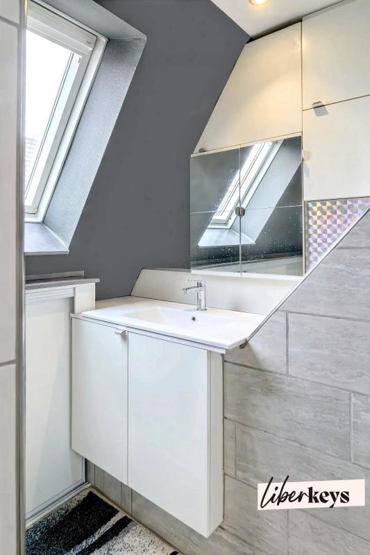 Appartement - 95 m² - 5 pièces