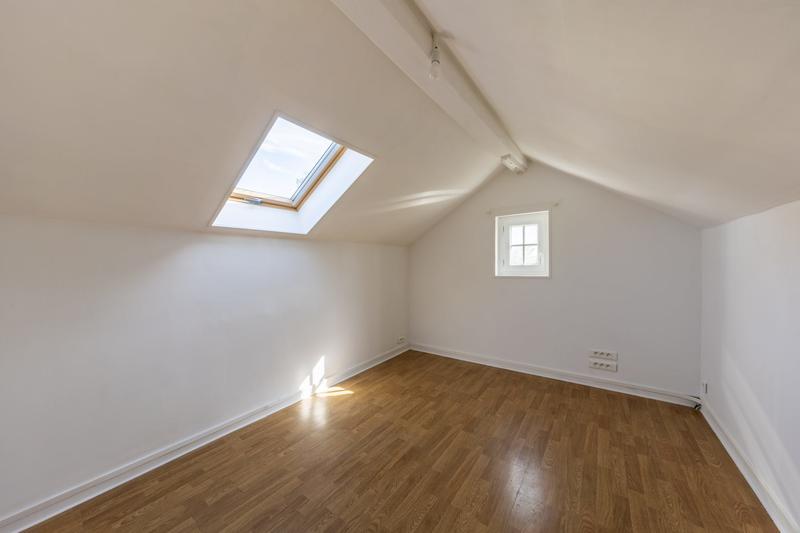 Maison - 80 m² - 6 pièces