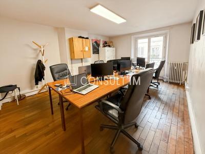 Bureau - 82 m² - 3 pièces