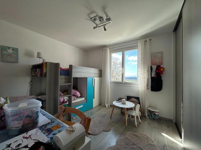 Villa - 110 m² - 5 pièces