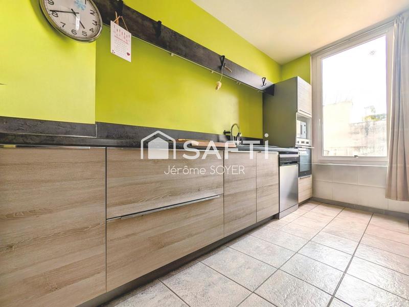 Maison - 175 m² - 8 pièces