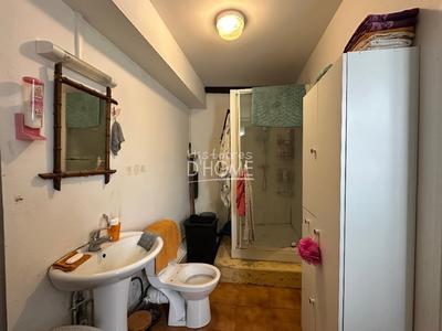 Appartement - 81 m² - 3 pièces