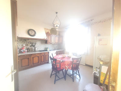 Maison - 176 m² - 7 pièces