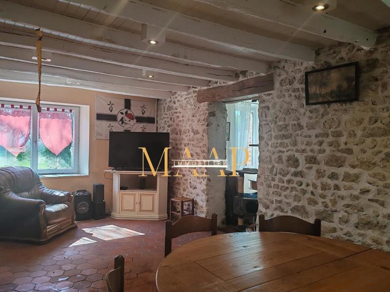 Maison - 108 m² - 5 pièces