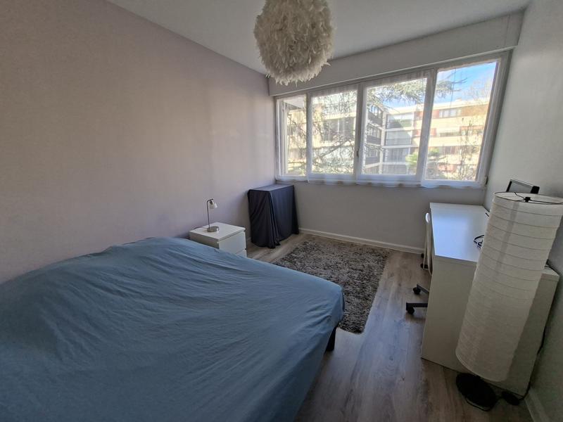 Appartement - 111 m² - 6 pièces