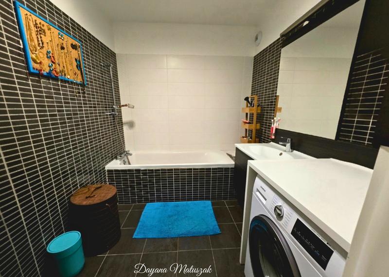 Appartement - 82 m² - 4 pièces