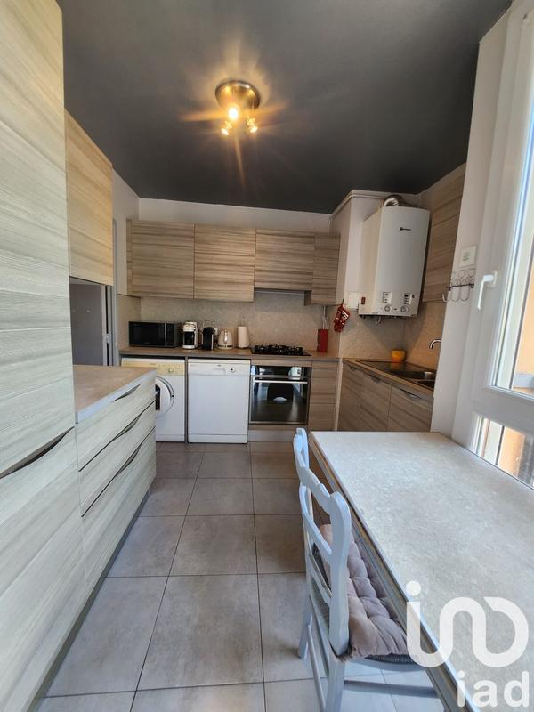 Appartement - 77 m² - 4 pièces