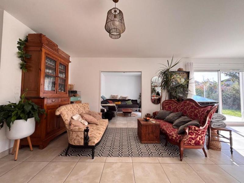 Villa - 200 m² - 7 pièces