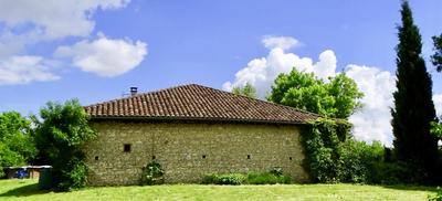 Maison ancienne - 205 m² - 9 pièces