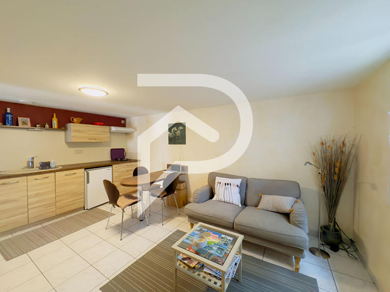 Maison - 184 m² - 6 pièces