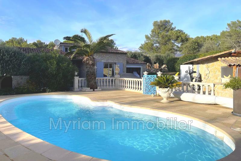 Mas - 185 m² - 6 pièces