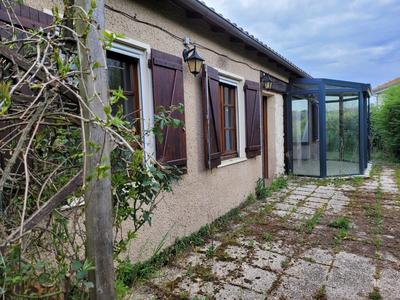 Maison - 95 m² - 6 pièces