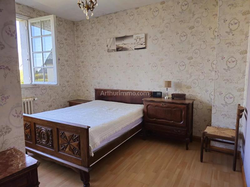 Maison - 140 m² - 8 pièces