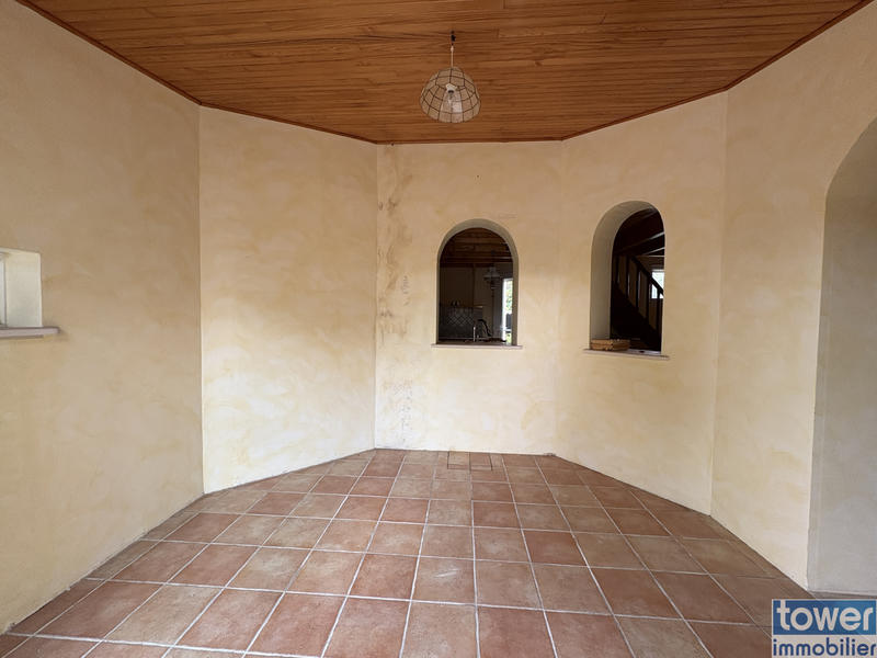 Maison - 102 m² - 5 pièces