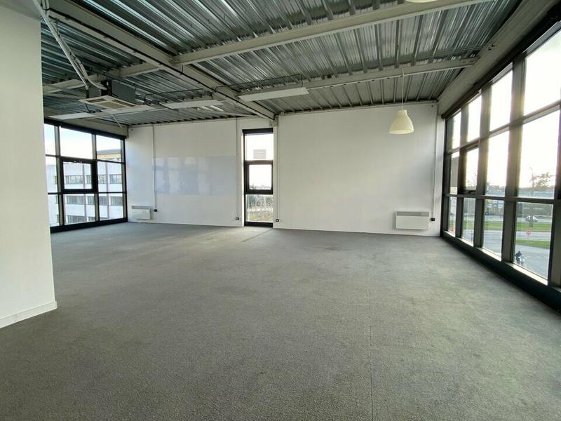 Bureau - 189 m²