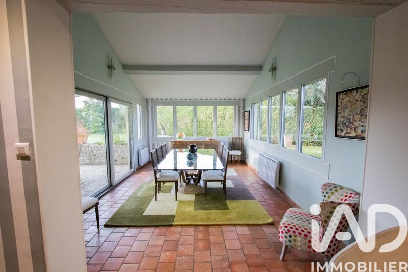 Maison - 220 m² - 9 pièces