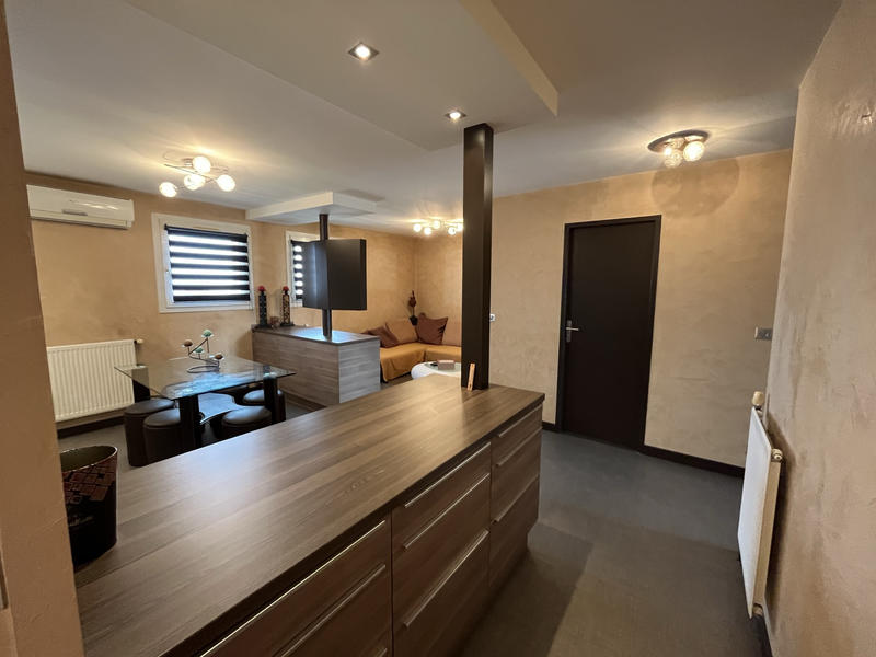 Appartement - 67 m² - 2 pièces