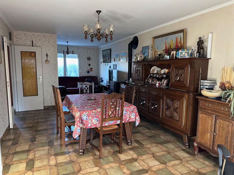 Maison - 90 m² - 4 pièces